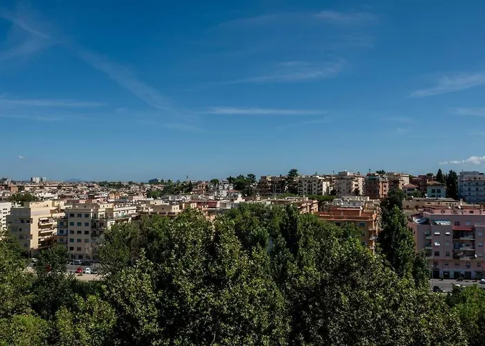 Attico Per Quattro Persone Sulla Nomentana, Wi-fi, Aria Condizionata Rome