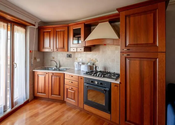 Attico Per Quattro Persone Sulla Nomentana, Wi-fi, Aria Condizionata Appartement *